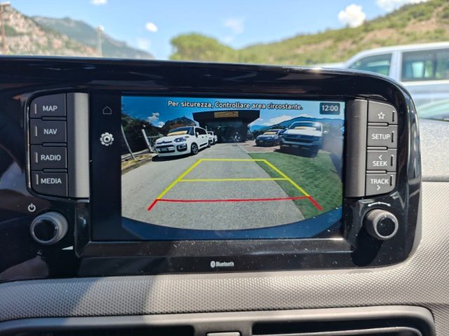 HYUNDAI i10 usata, con Sensori di parcheggio posteriori