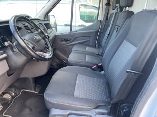 FORD Transit usata, con Autoradio digitale