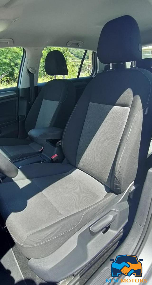 VOLKSWAGEN Golf usata, con Fendinebbia
