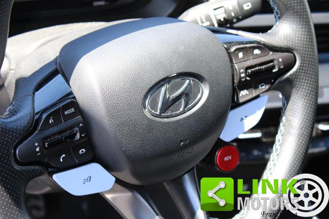 HYUNDAI i20 usata, con Park Distance Control