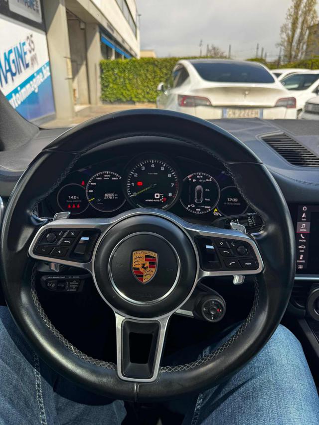 PORSCHE Cayenne usata, con Alzacristalli elettrici