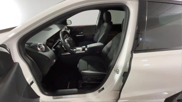 MERCEDES-BENZ B 200 usata, con Climatizzatore