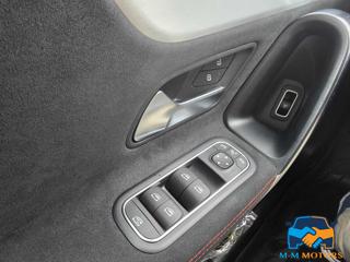 MERCEDES-BENZ CLA 200 usata, con Chiusura centralizzata