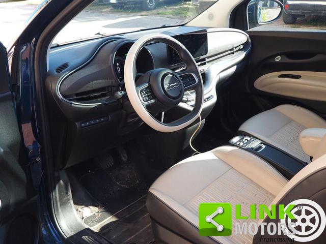 FIAT 500e usata, con Park Distance Control