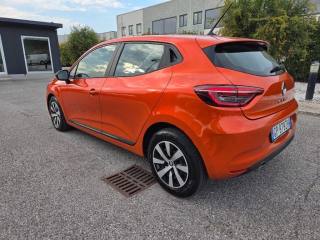 RENAULT Clio usata, con Autoradio