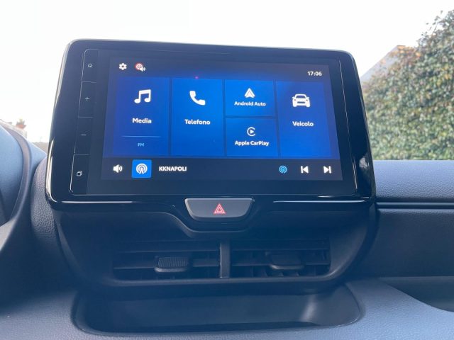 MAZDA 2 usata, con Autoradio digitale