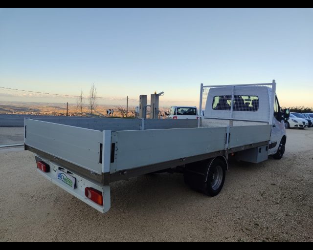 RENAULT Master usata 14