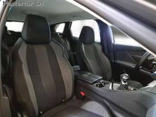 PEUGEOT 3008 usata, con Chiusura centralizzata