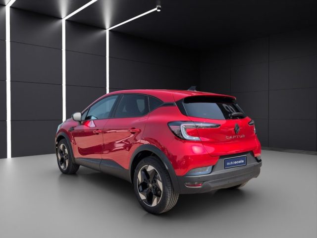 RENAULT Captur usata, con Autoradio digitale