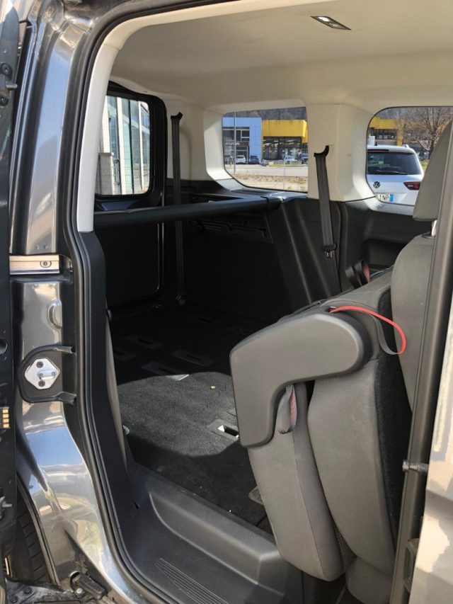 VOLKSWAGEN Caddy usata 36