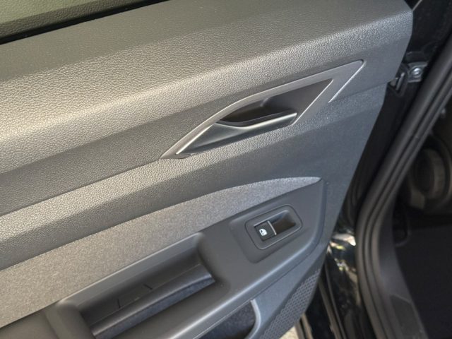VOLKSWAGEN Golf usata, con Sensori di parcheggio posteriori
