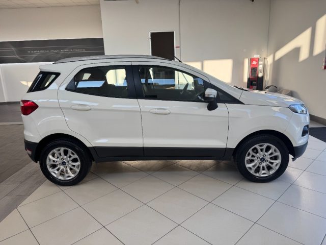 FORD EcoSport usata, con Autoradio
