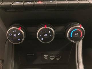 RENAULT Captur usata 18