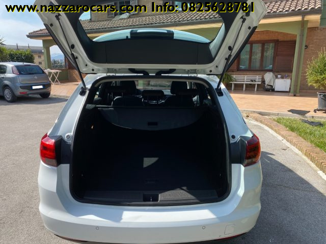 OPEL Astra usata, con Boardcomputer