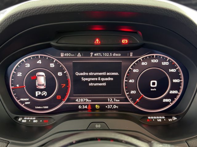AUDI Q2 usata 14