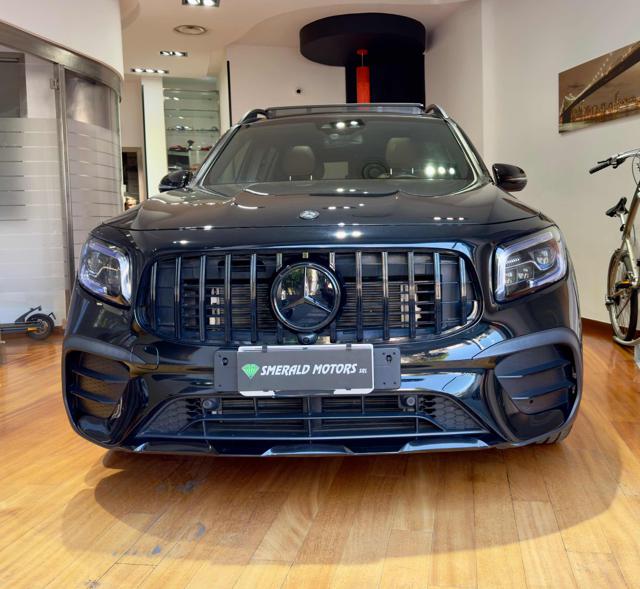 MERCEDES-BENZ GLB 200 usata, con Airbag