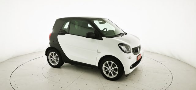 SMART ForTwo usata, con Bluetooth