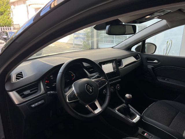 RENAULT Captur usata, con Luci diurne