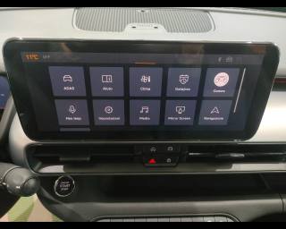JEEP Avenger usata, con Autoradio digitale