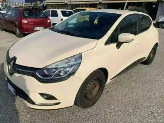 RENAULT Clio usata, con Airbag