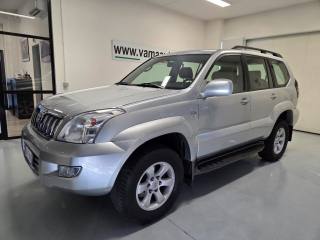 TOYOTA Land Cruiser 3.0 D-4D 16V CAMBIO MANUALE
