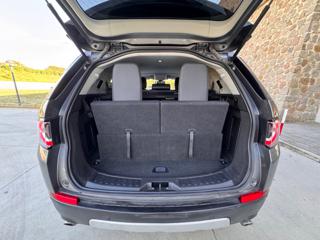 LAND ROVER Discovery Sport usata, con Leve al volante