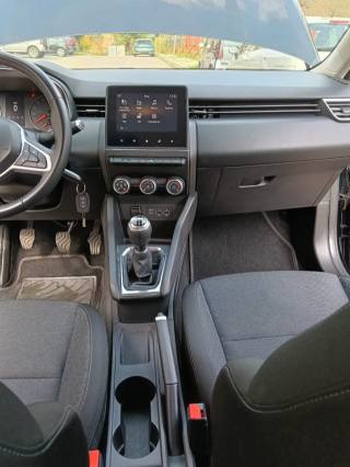 RENAULT Clio usata, con Touch screen