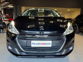 PEUGEOT 208 usata, con Airbag