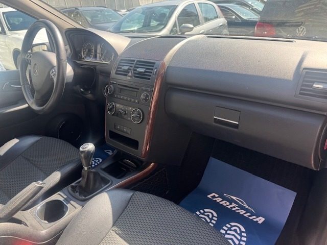 MERCEDES-BENZ A 160 usata, con Climatizzatore