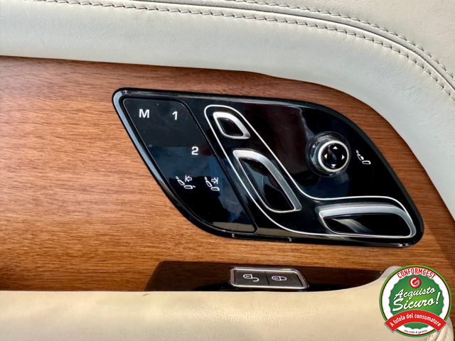 LAND ROVER Range Rover usata, con Touch screen
