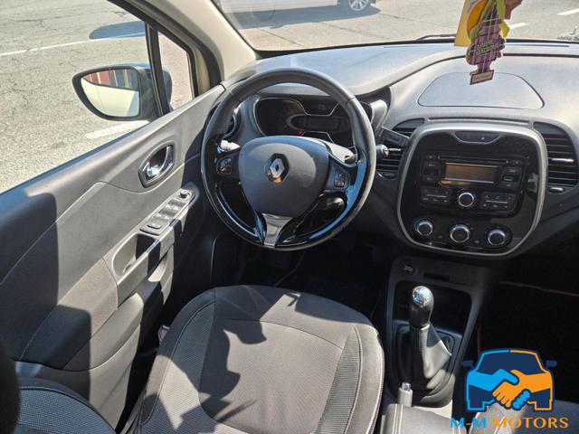 RENAULT Captur usata 21