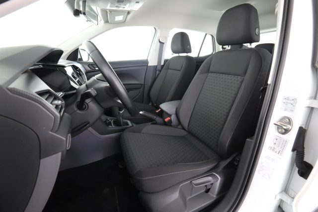 VOLKSWAGEN T-Cross usata 2