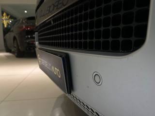 LAND ROVER Defender usata, con Alzacristalli elettrici