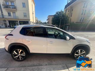 PEUGEOT 2008 usata, con Alzacristalli elettrici