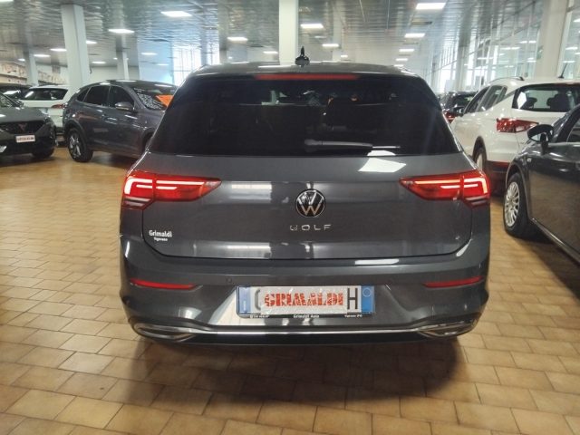 VOLKSWAGEN Golf usata, con Autoradio