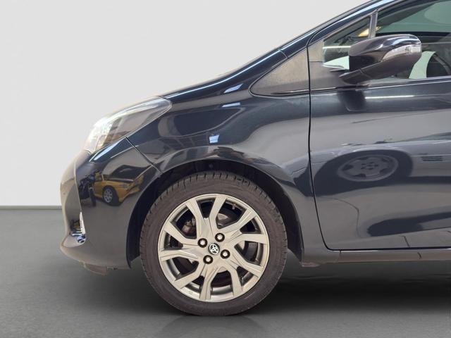 TOYOTA Yaris usata, con Cerchi in lega