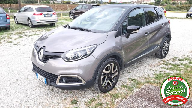 RENAULT Captur usata, con ABS