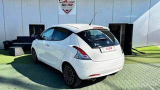LANCIA Ypsilon usata, con Airbag