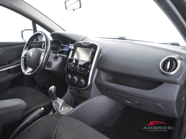 RENAULT Clio usata 11