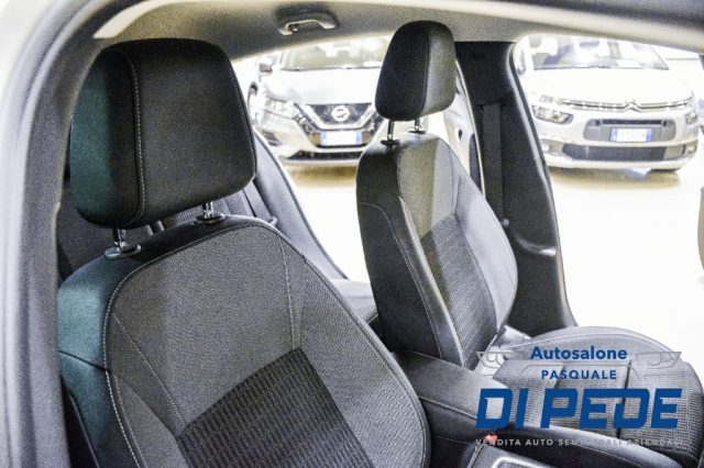 OPEL Astra usata, con Vivavoce