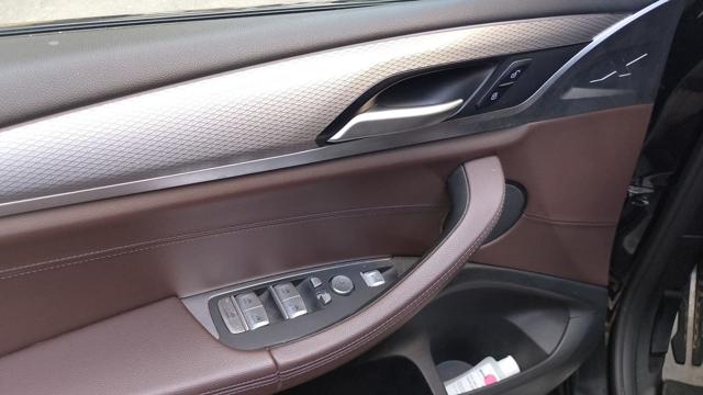 BMW X3 usata, con Sensori di parcheggio anteriori