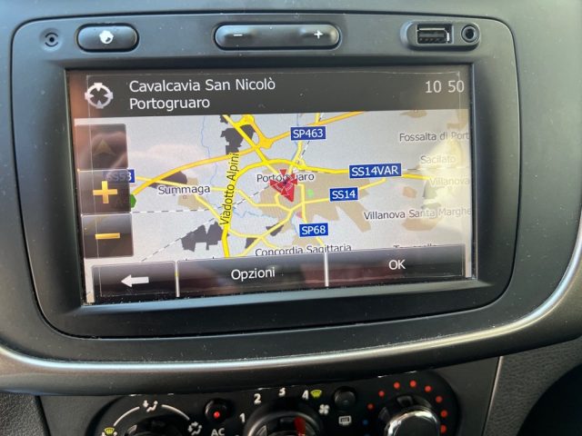 DACIA Sandero usata, con Autoradio digitale
