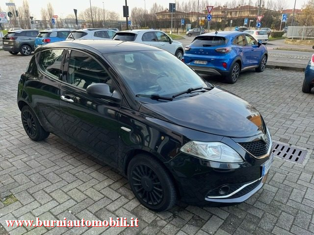 LANCIA Ypsilon usata, con Airbag