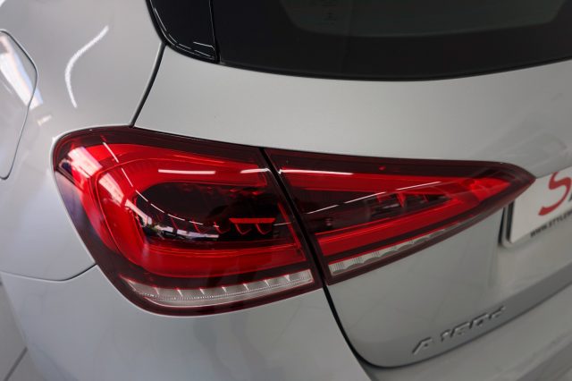 MERCEDES-BENZ A 180 usata, con Vivavoce