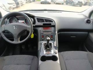 PEUGEOT 3008 usata, con Climatizzatore
