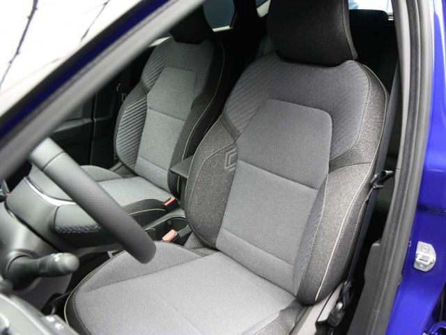 RENAULT Captur usata, con Sistema di navigazione