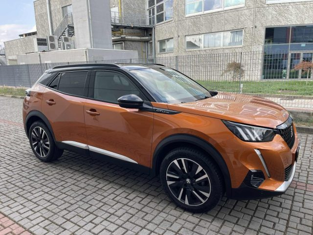 PEUGEOT 2008 usata, con Autoradio