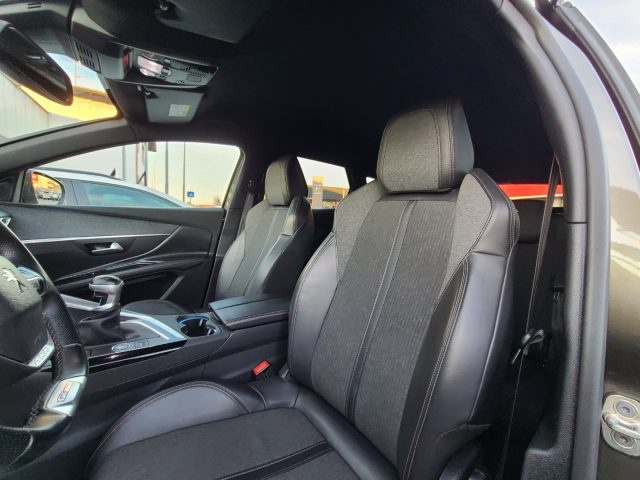 PEUGEOT 3008 usata 27