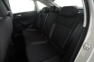 VOLKSWAGEN Taigo usata 9