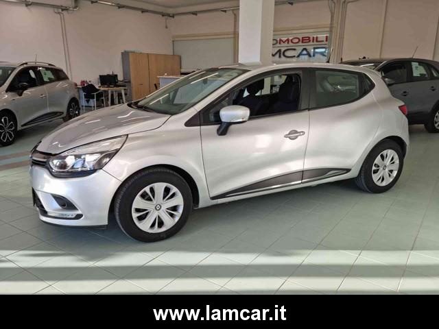 RENAULT Clio usata, con Airbag